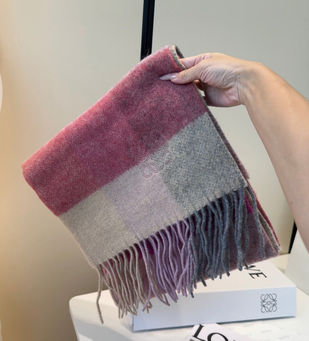 LOEWE 26S SCARF 180 IN CASHMERE 902861