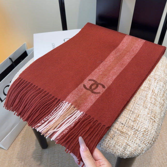 CHANEL 25S SCARF 180 CM IN CASHMERE 942893
