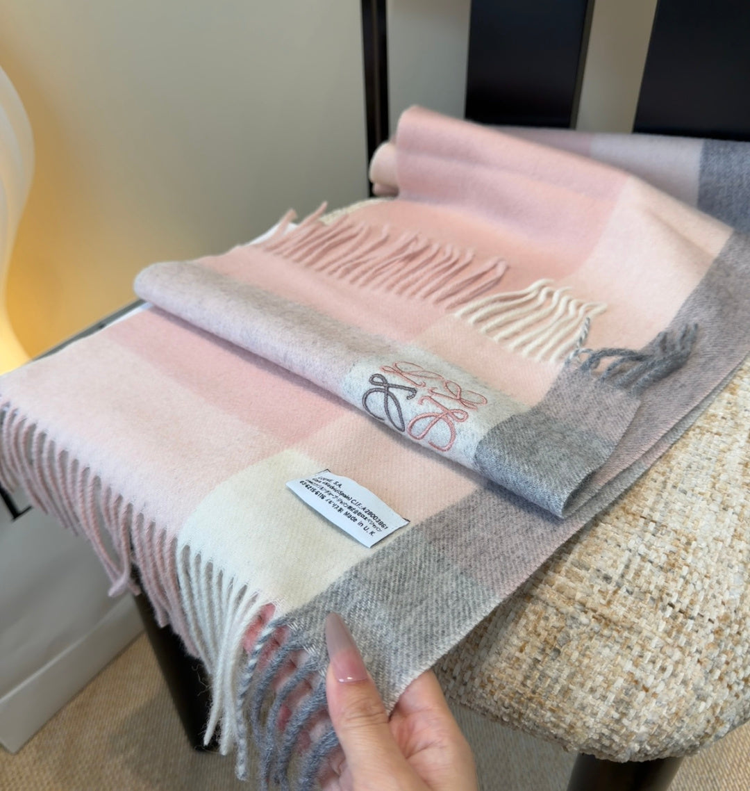 LOEWE 26S SCARF 180 IN CASHMERE 160617