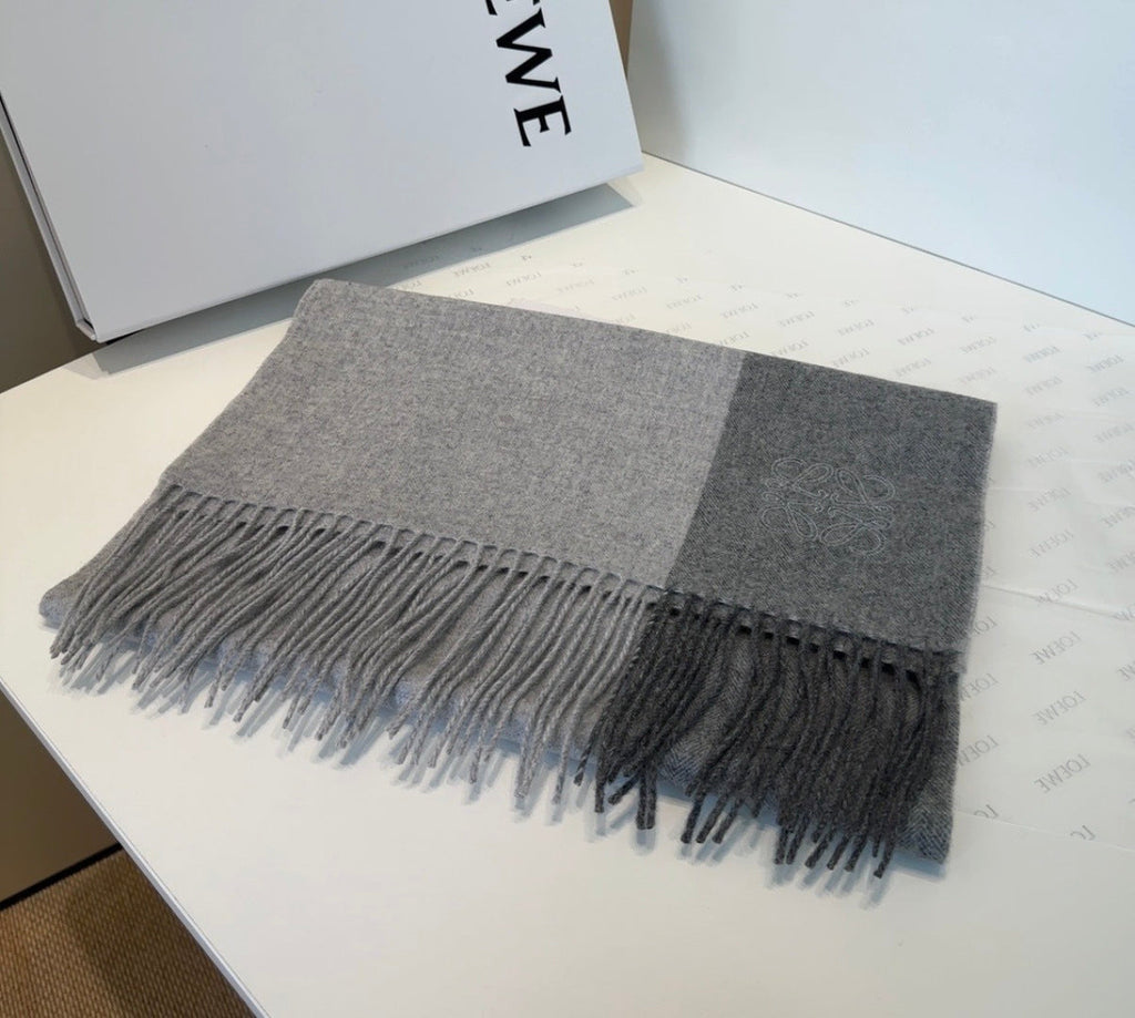 LOEWE 26S SCARF 180 IN CASHMERE 165923