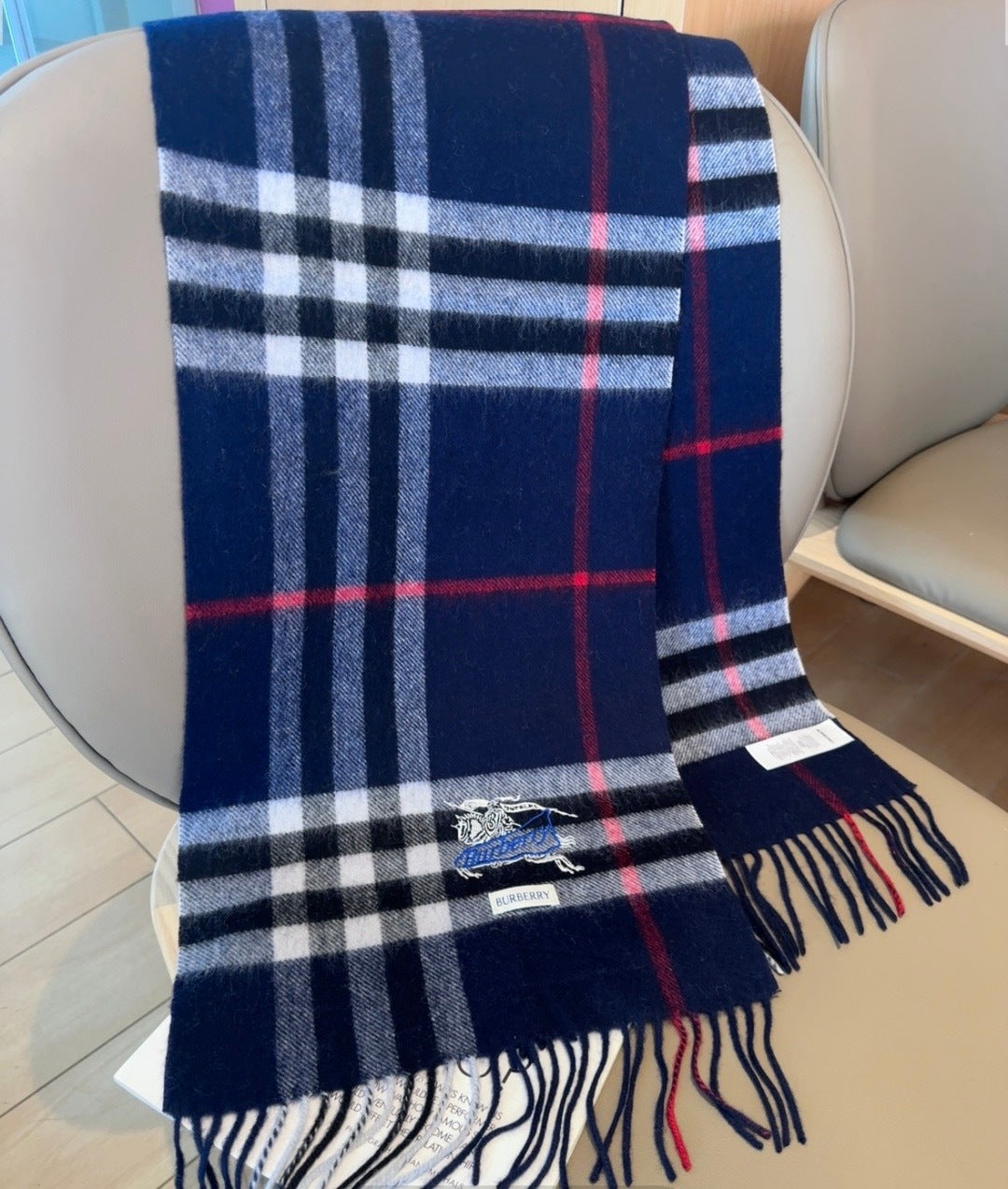 BURBERRY 26S SCARF 180CM IN CASHMERE 181504