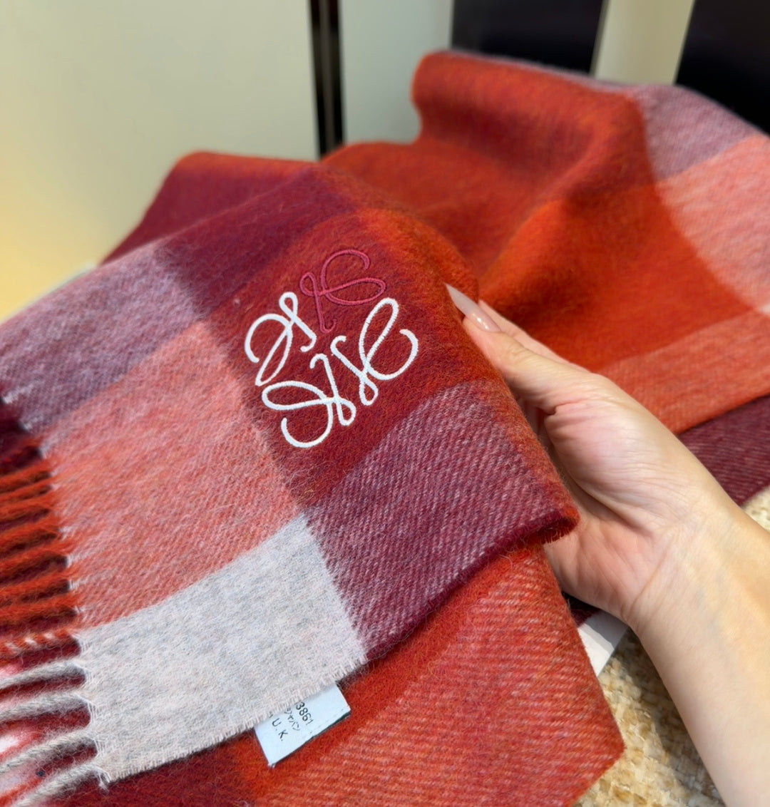 LOEWE 26S SCARF 180 IN CASHMERE 185000