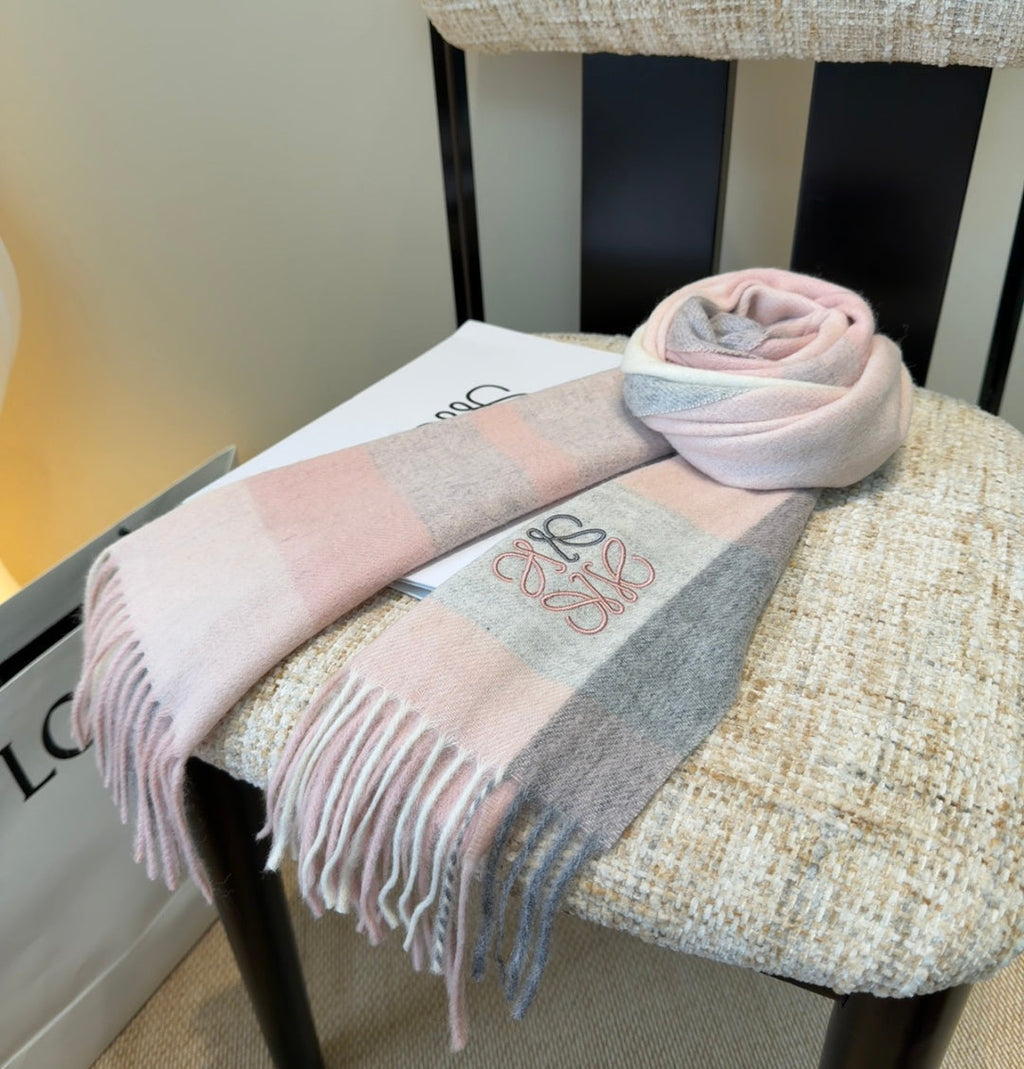 LOEWE 26S SCARF 180 IN CASHMERE 185002