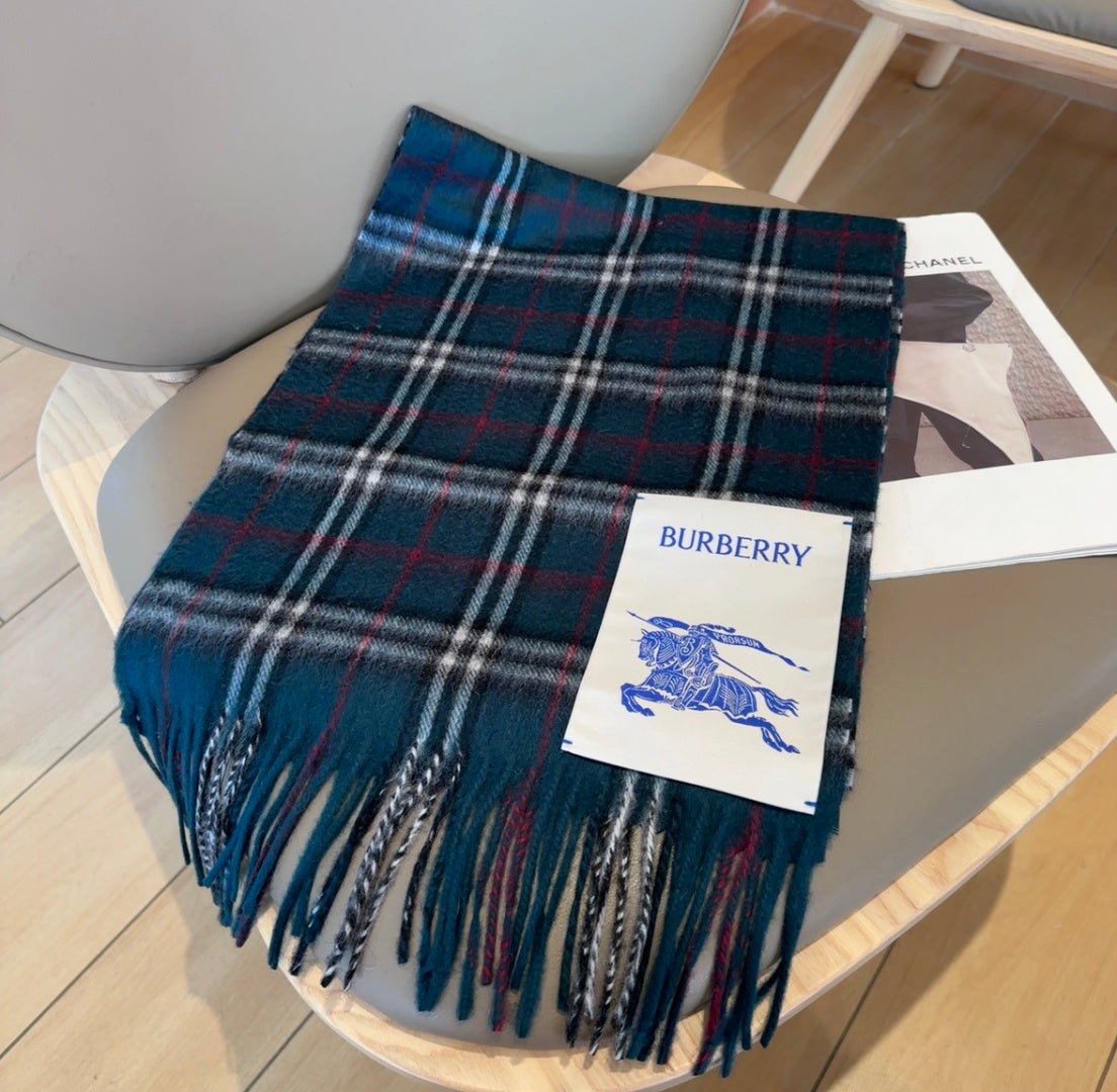 BURBERRY 26S SCARF 180CM IN CASHMERE 186796