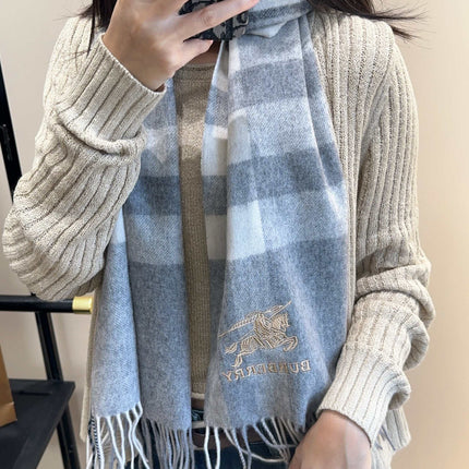 BURBERRY 26S SCARF 180CM IN CASHMERE 196357