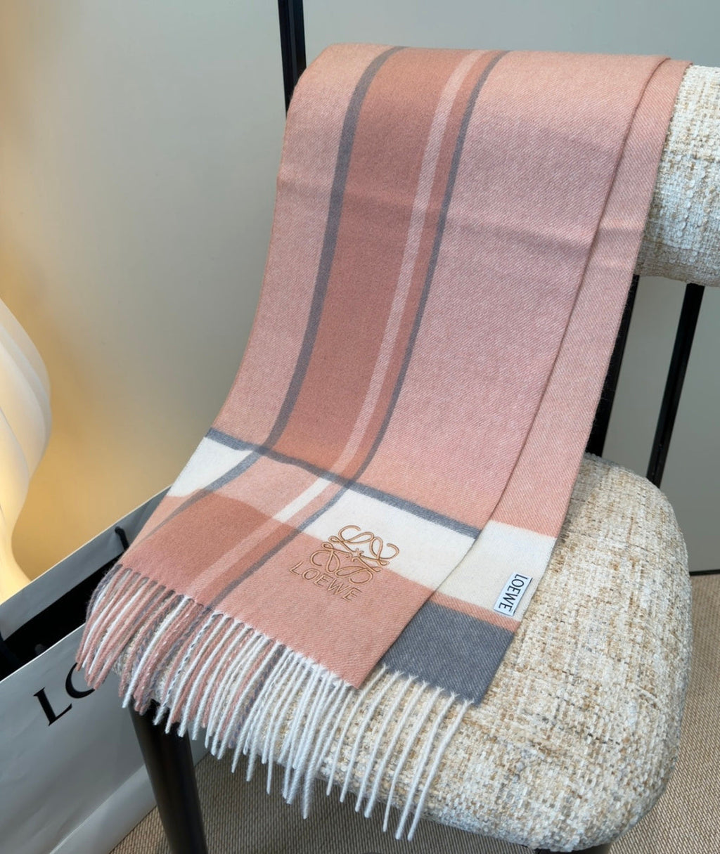 LOEWE 26S SCARF 180 IN CASHMERE WOOL 202470