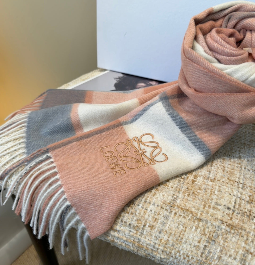 LOEWE 26S SCARF 180 IN CASHMERE WOOL 202470