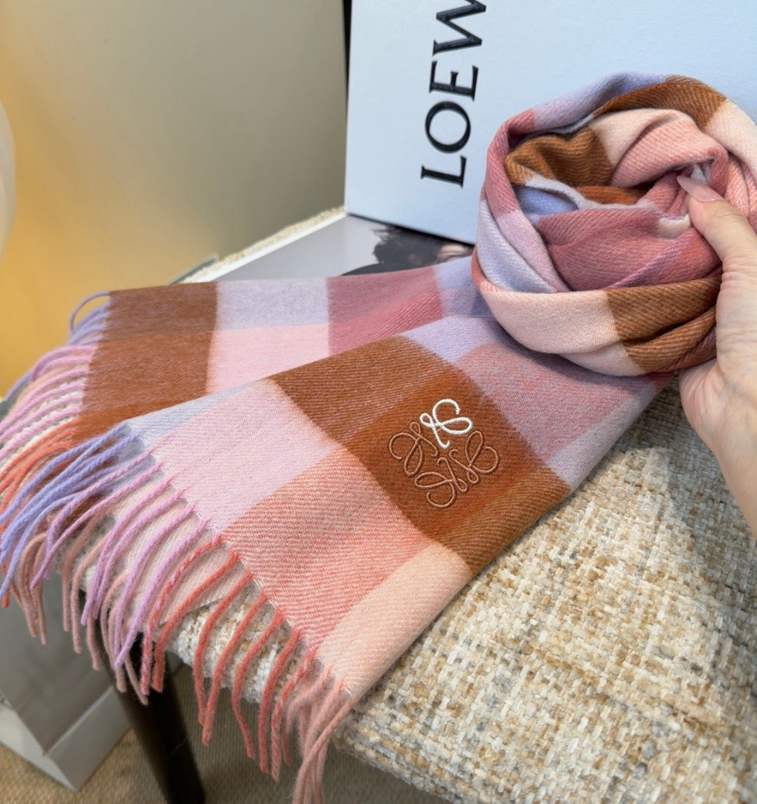 LOEWE 26S SCARF 180 IN CASHMERE WOOL 202471