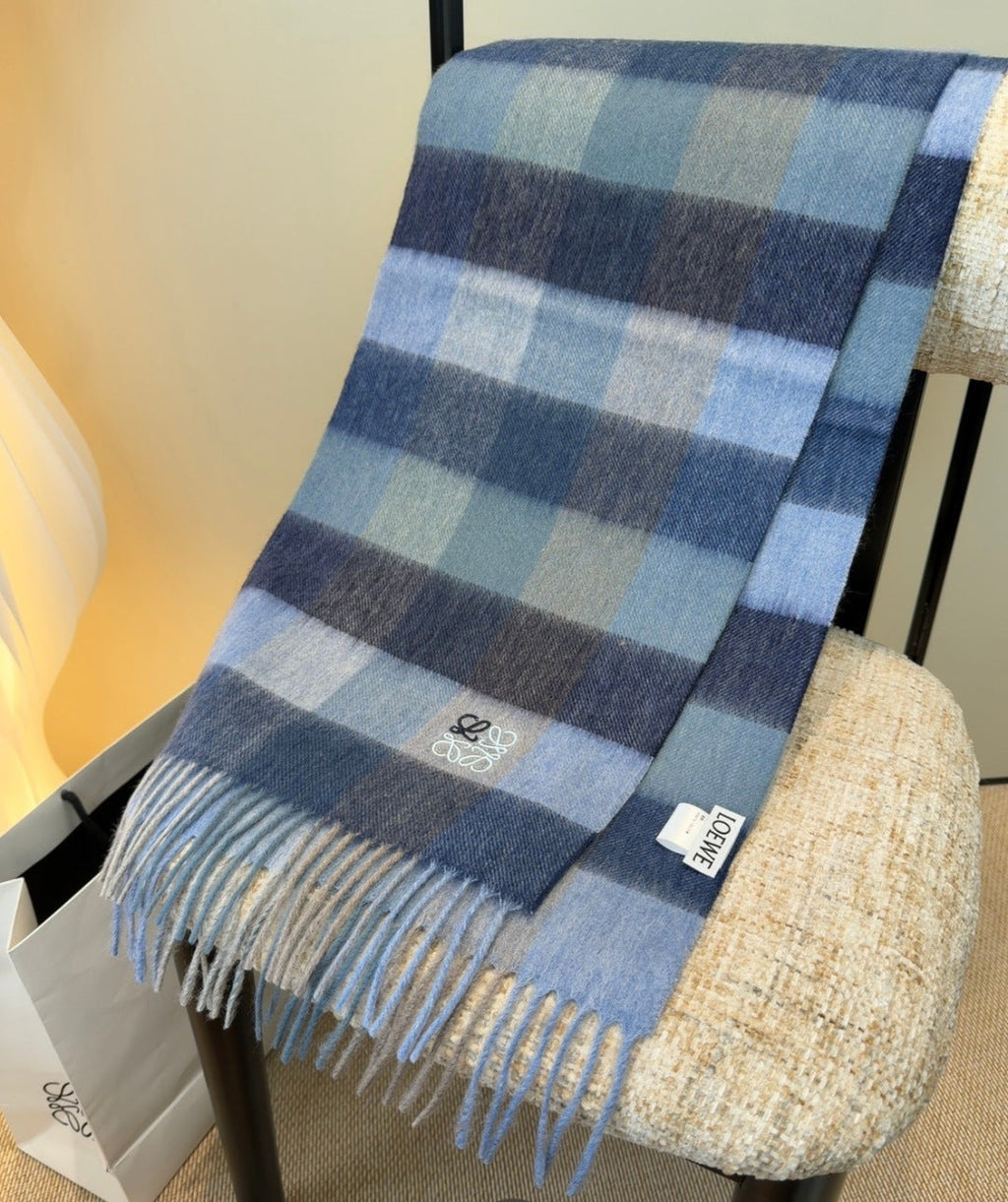 LOEWE 26S SCARF 180 IN CASHMERE WOOL 202472
