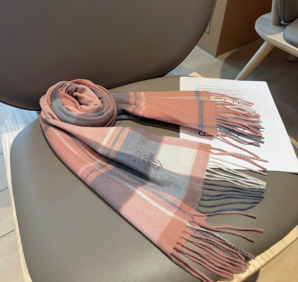 BURBERRY 26S SCARF 180CM IN CASHMERE 202475