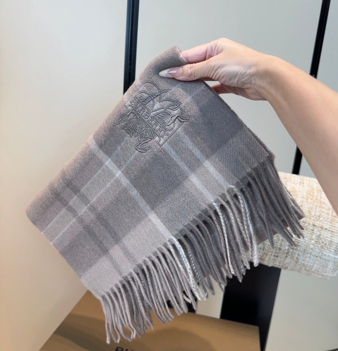 BURBERRY 26S SCARF 180CM IN CASHMERE 207638
