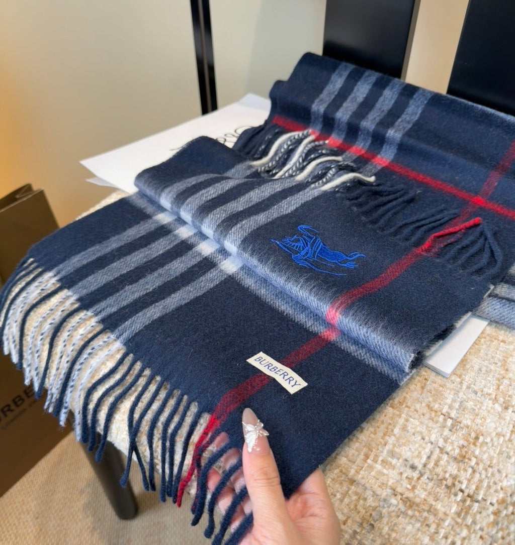 BURBERRY 26S SCARF 180CM IN CASHMERE 207840
