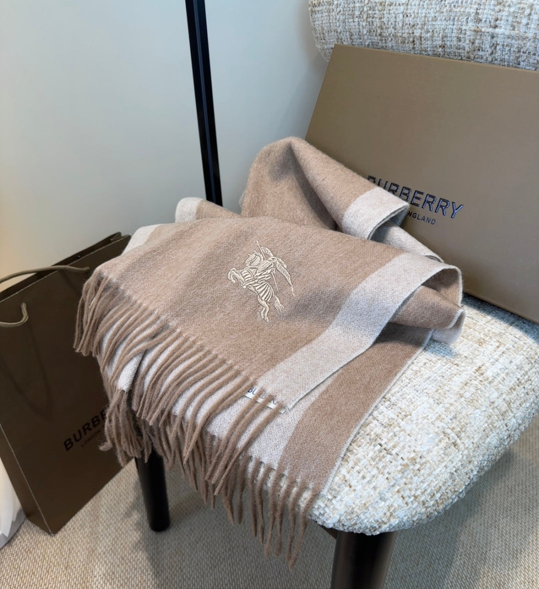 BURBERRY 26S SCARF 180CM IN CASHMERE 209917
