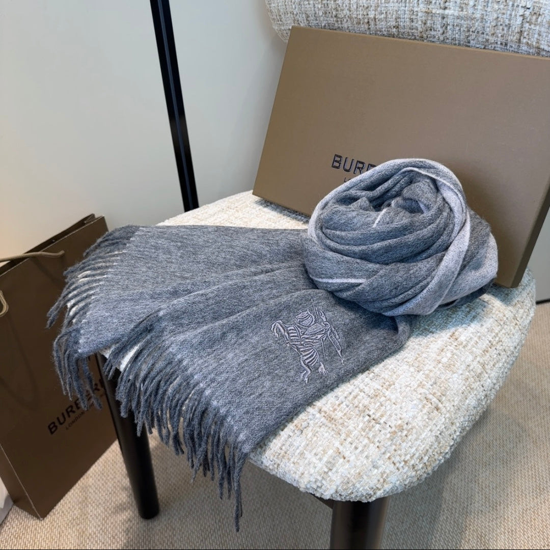 BURBERRY 26S SCARF 180CM IN CASHMERE 209918