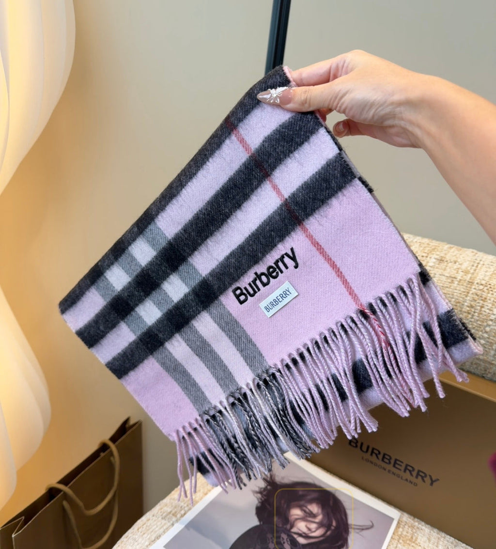 BURBERRY 26S SCARF 180CM IN CASHMERE 215216