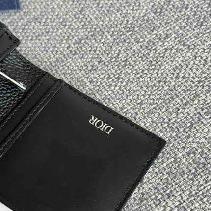 VERTICAL BIFOLD WALLET 19 IN BLACK GRAINED CALFSKIN MIX BLUE MONOGRAM OBLIQUE JACQUARD