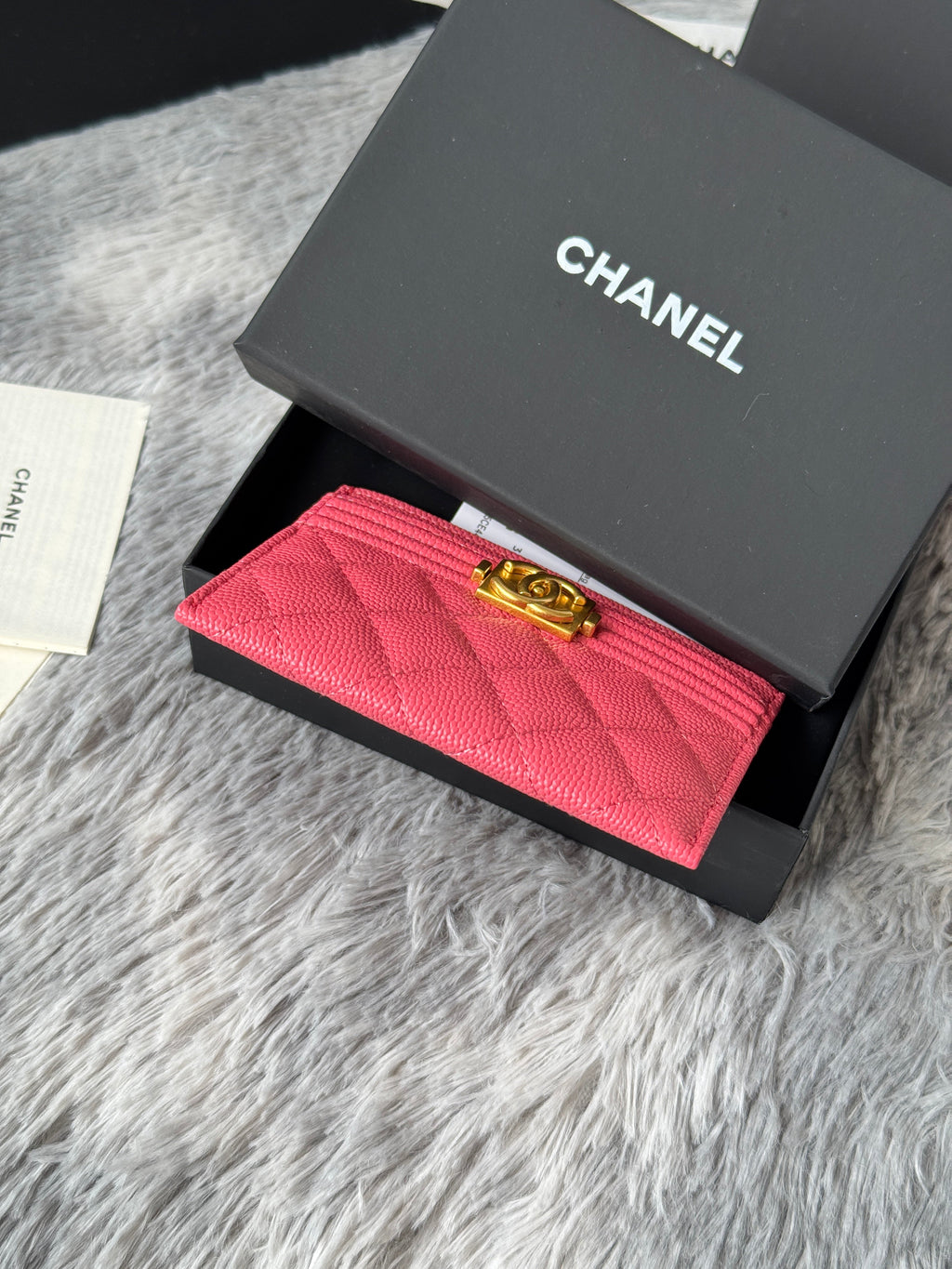 LEBOY CARD HOLDER 11 IN MANDY PINK GRAINED CALFSKIN GOLD-TONE HARDWARE