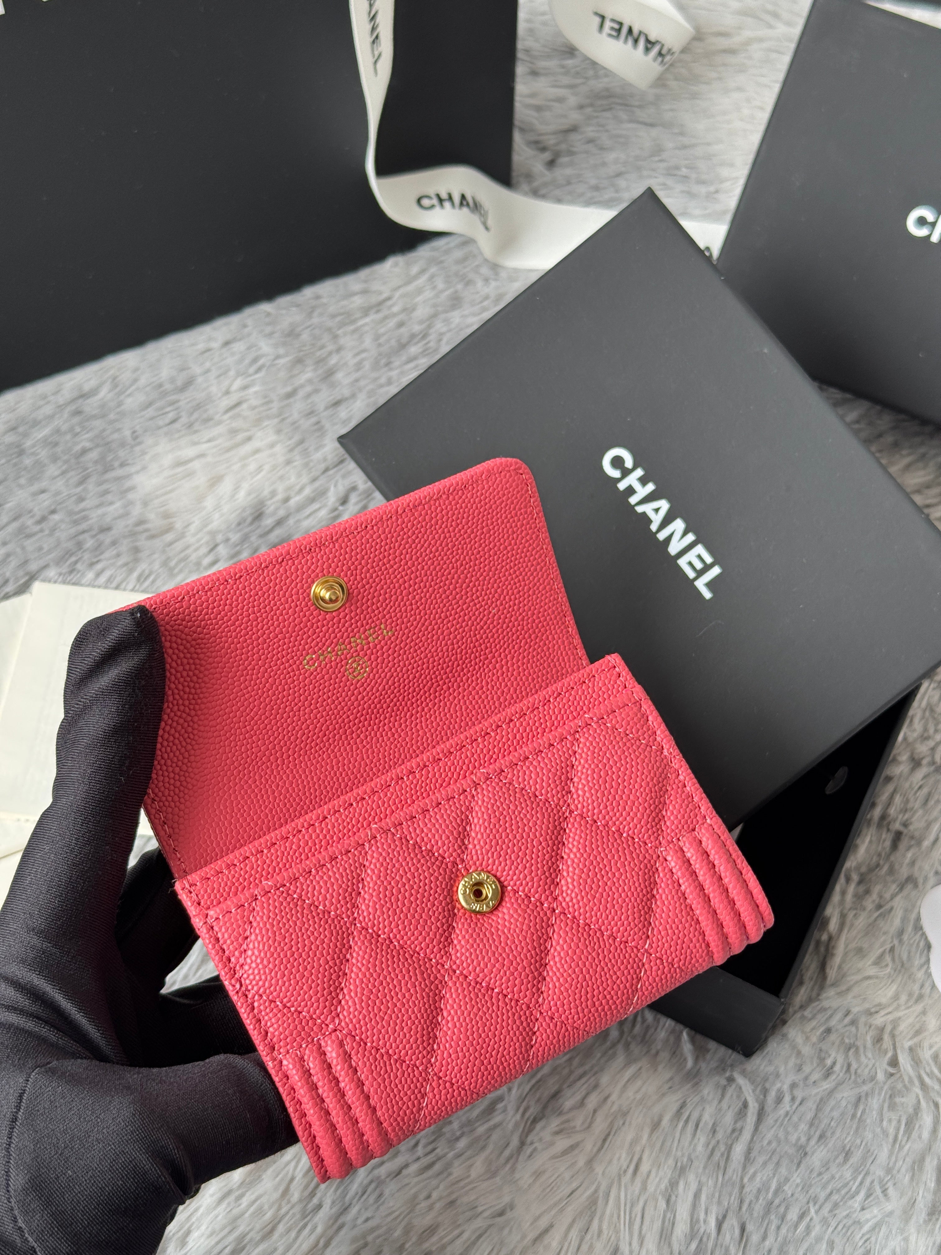 LEBOY WALLET 11 IN MANDY PINK GRAINED CALFSKIN GOLD-TONE HARDWARE