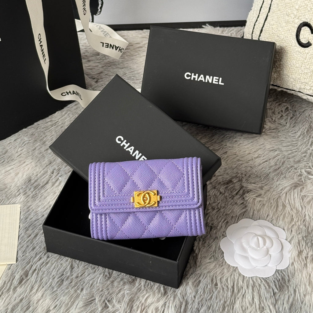 LEBOY WALLET 11 IN BABY PURPLE GRAINED CALFSKIN GOLD-TONE HARDWARE