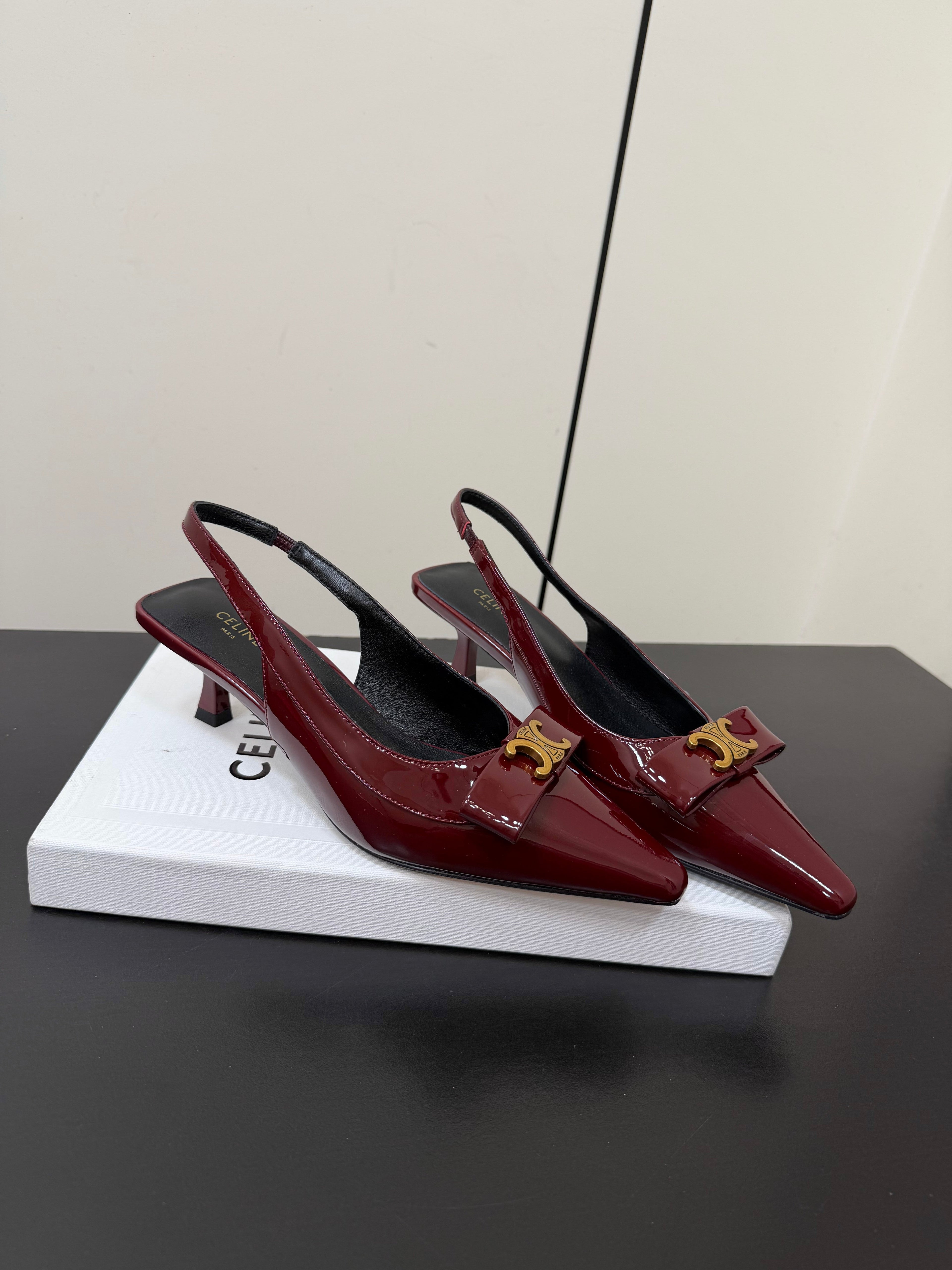 CELINE 26S TRIOMPHE SLINGBACK PUMPS IN BURGUNDY RED PATENT CALFSKIN GOLD HARDWARE