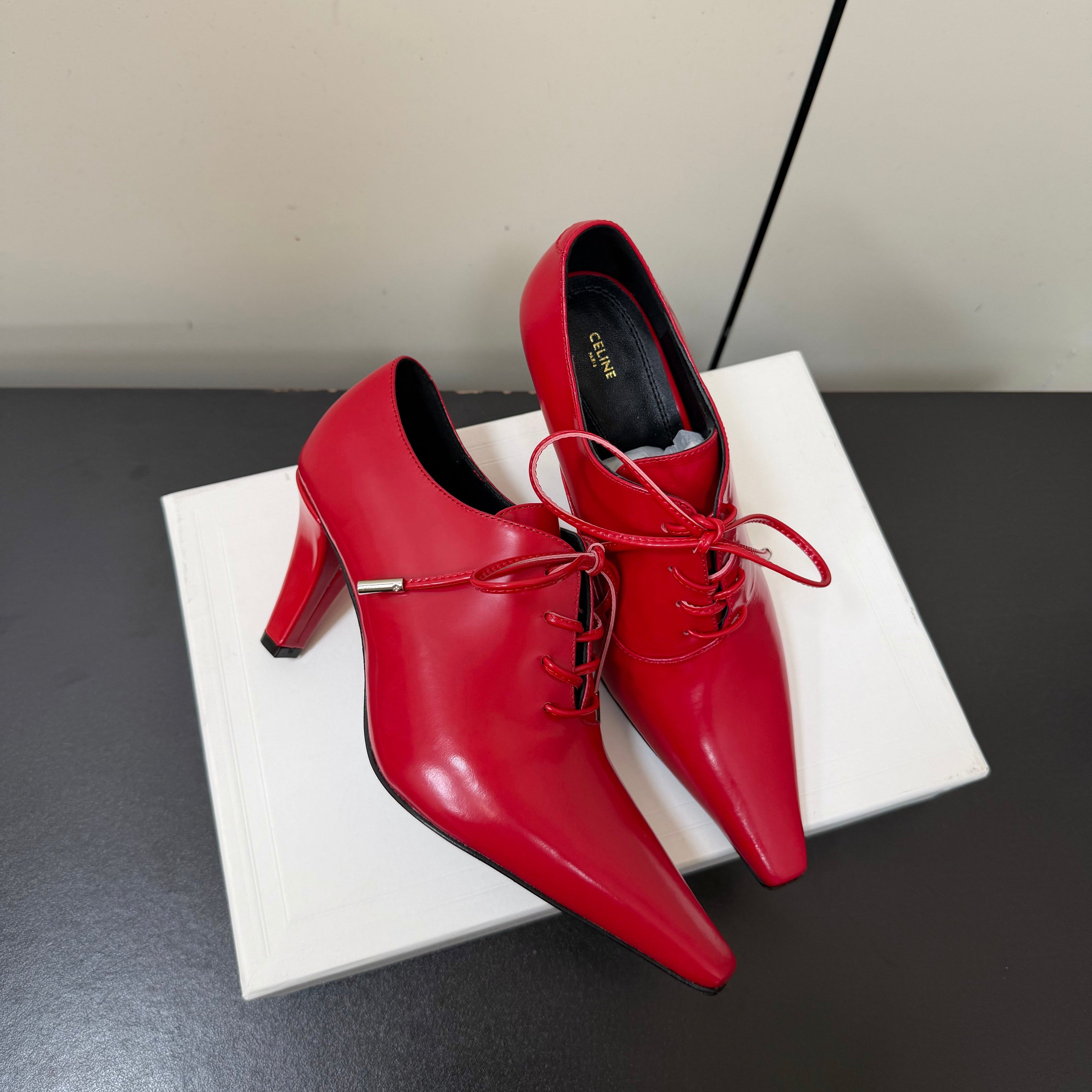 CELINE 26S LACE UP POINTED TOE PUMPS IN DARK RED PATENT CALFSKIN