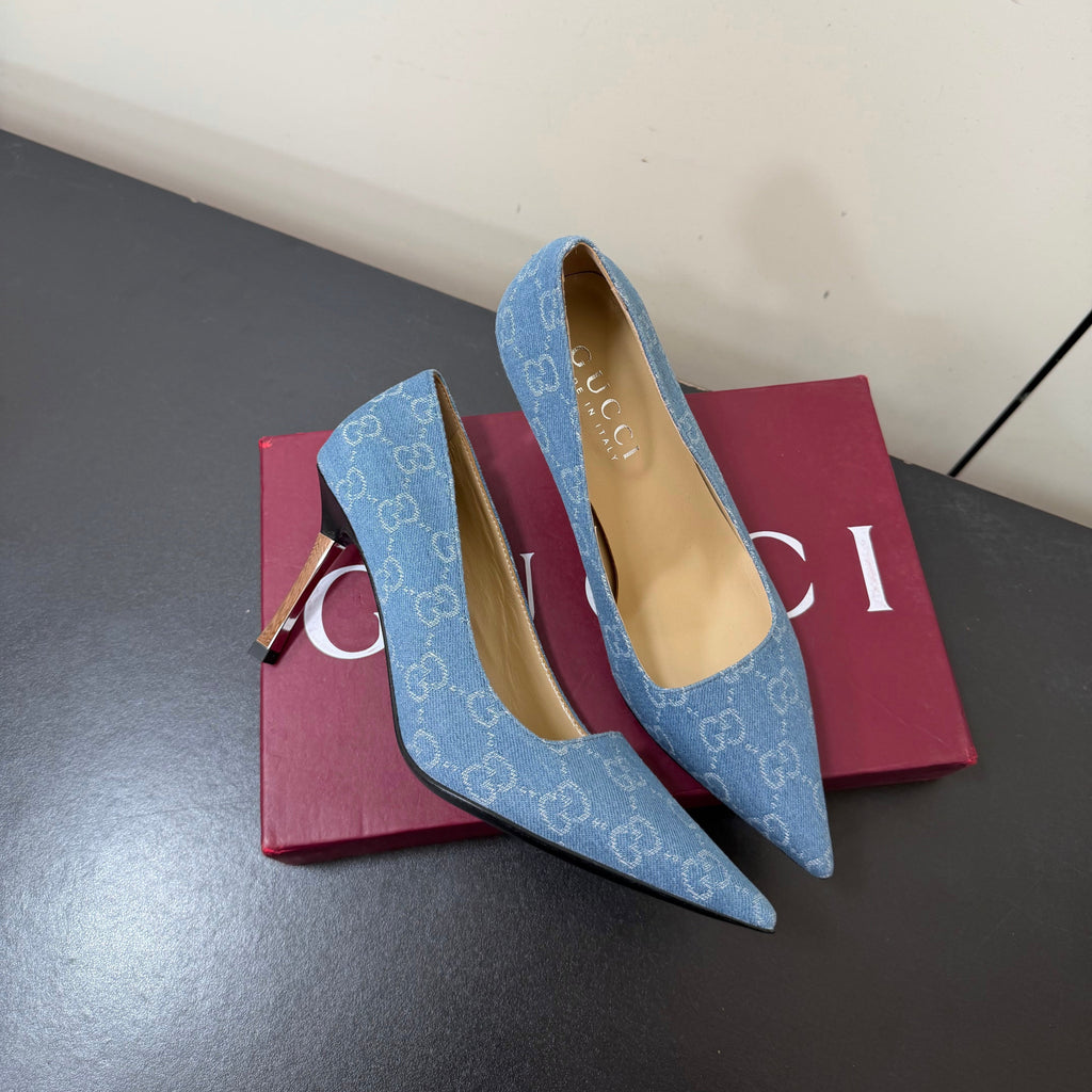GUCCI 26S POINTED TOE PUMPS 85MM IN LIGHT BLUE DENIM GG MONOGRAM