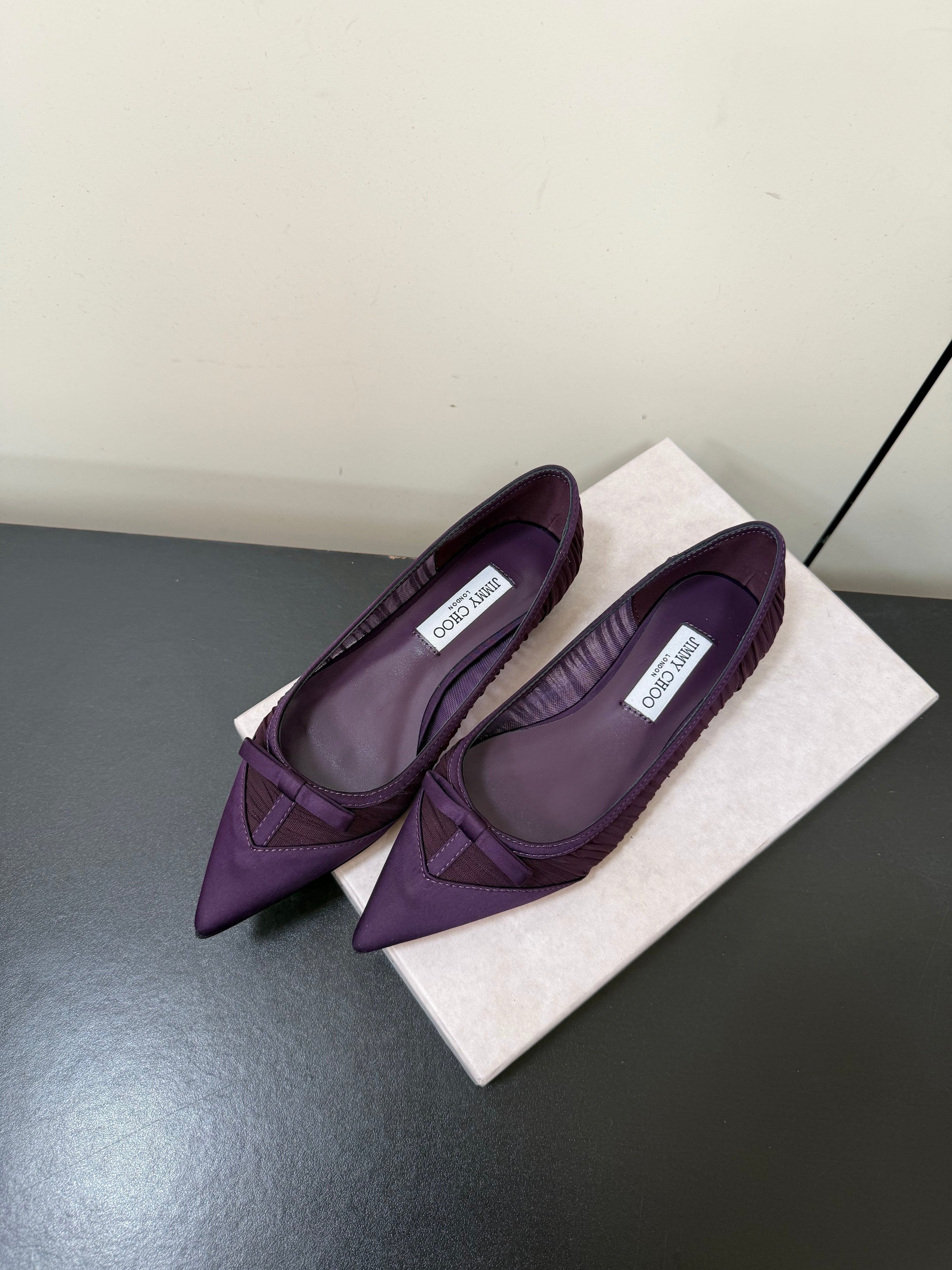 JIMMY CHOO 26S POINTED-TOE FLATS IN DARK PURPLE SATIN