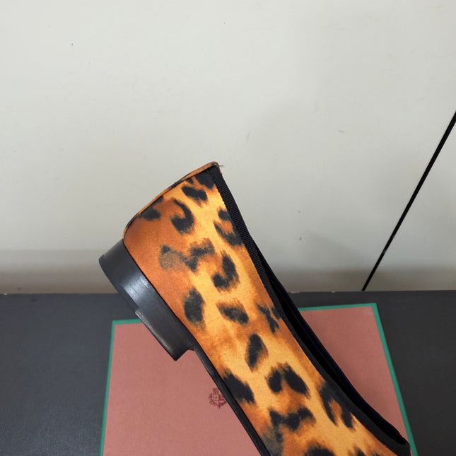LP 26S BOW BALLET FLATS IN LEOPARD PRINT SATIN