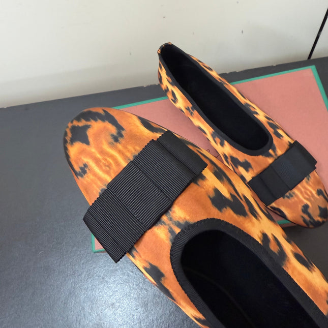 LP 26S BOW BALLET FLATS IN LEOPARD PRINT SATIN