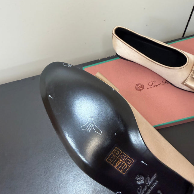 LP 26S BOW BALLET FLATS IN NUDE SATIN