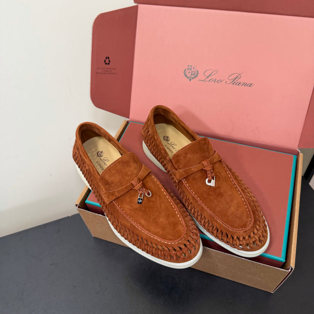 LP 26S CHARM LOAFERS IN RUST BROWN SUEDE