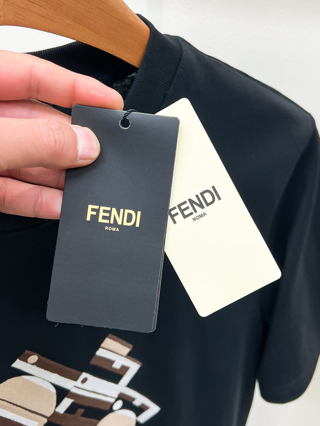 FENDI 26S SHORT SLEEVE T-SHIRT 048