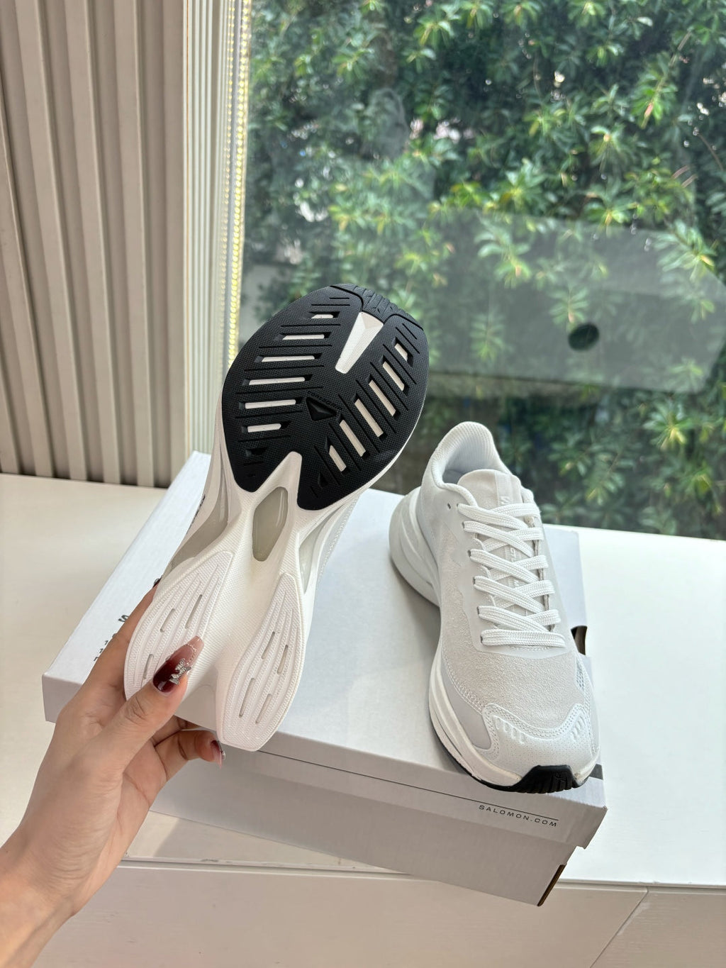 ALO 25S SALOMON SPECTUR SNEAKER IN WHITE FABRIC