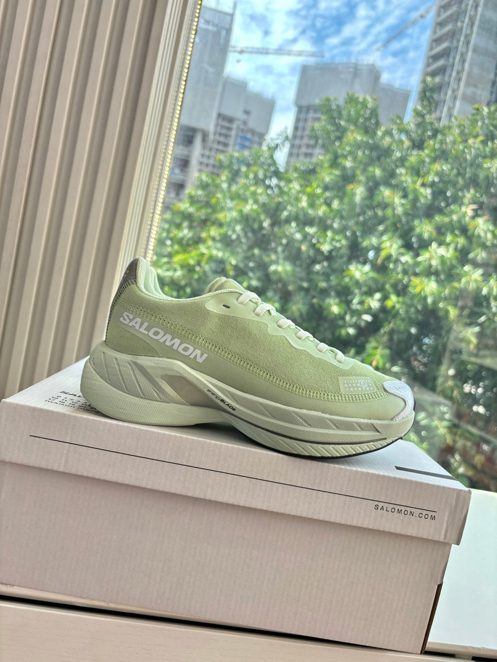 ALO 25S SALOMON SPECTUR SNEAKER IN LIGHT GREEN FABRIC
