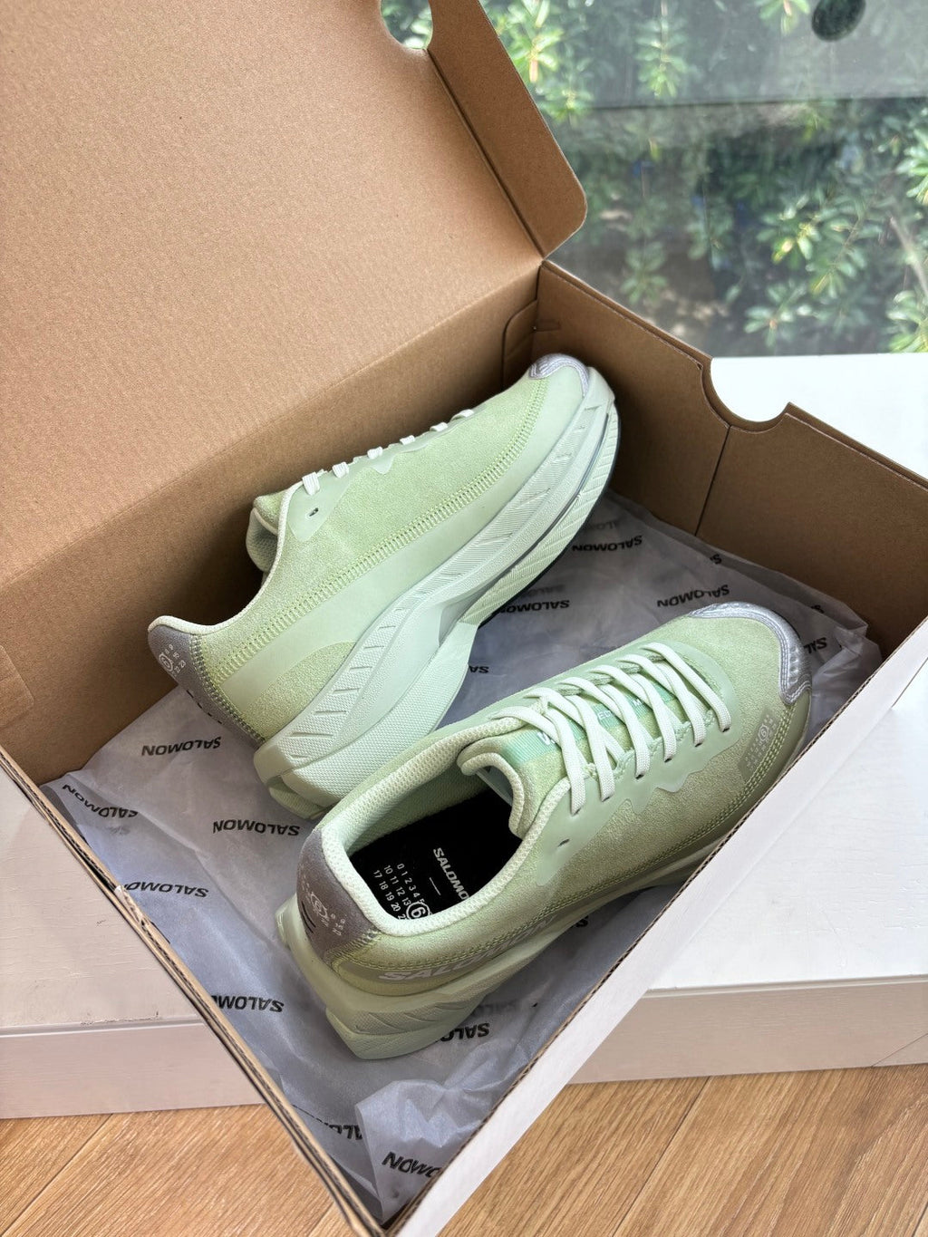 ALO 25S SALOMON SPECTUR SNEAKER IN LIGHT GREEN FABRIC