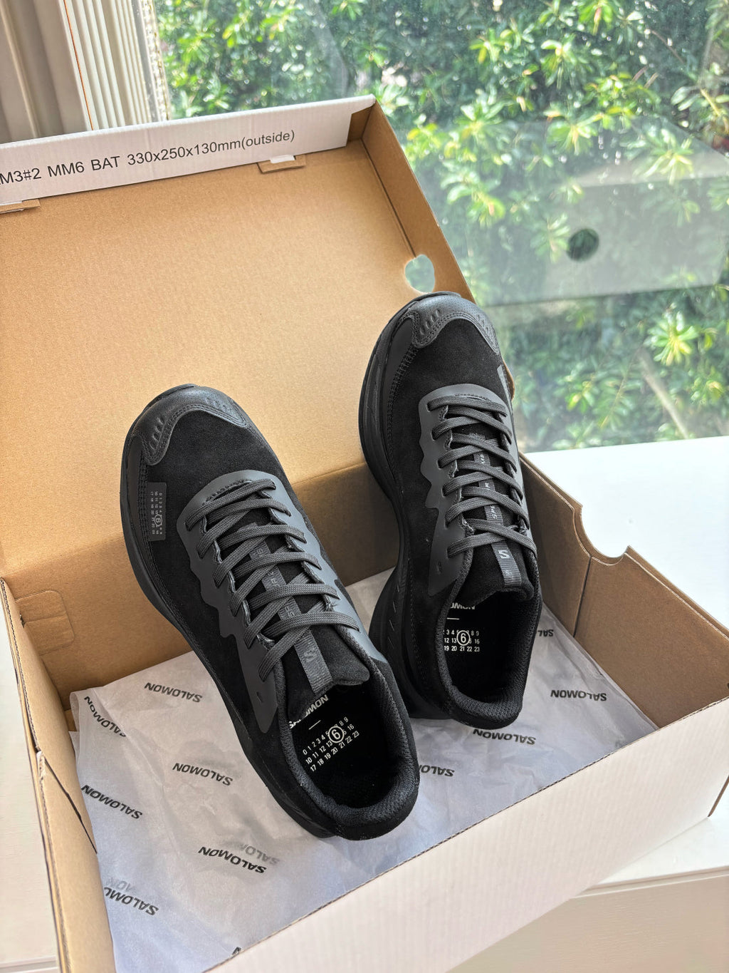 ALO 25S SALOMON SPECTUR SNEAKER IN BLACK FABRIC