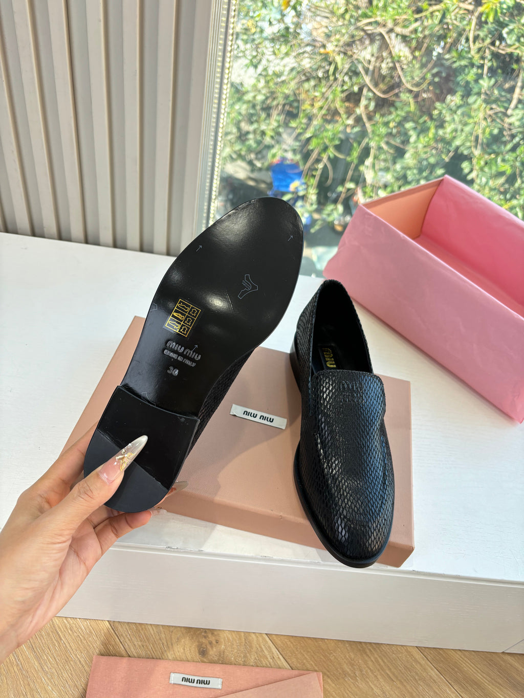 MIUMIU 26S LOAFERS IN BLACK SNAKE EMBOSSED CALFSKIN