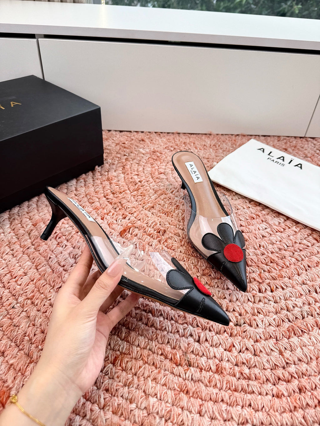 ALAIA 26S POINTED-TOE MULE HEELS IN BLACK LAMBSKIN AND TRANSPARENT PVC