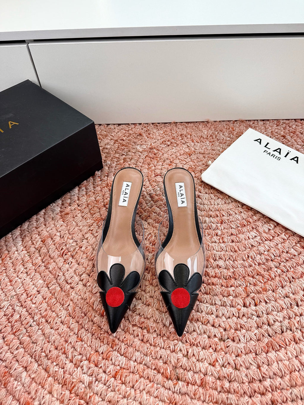 ALAIA 26S POINTED-TOE MULE HEELS IN BLACK LAMBSKIN AND TRANSPARENT PVC