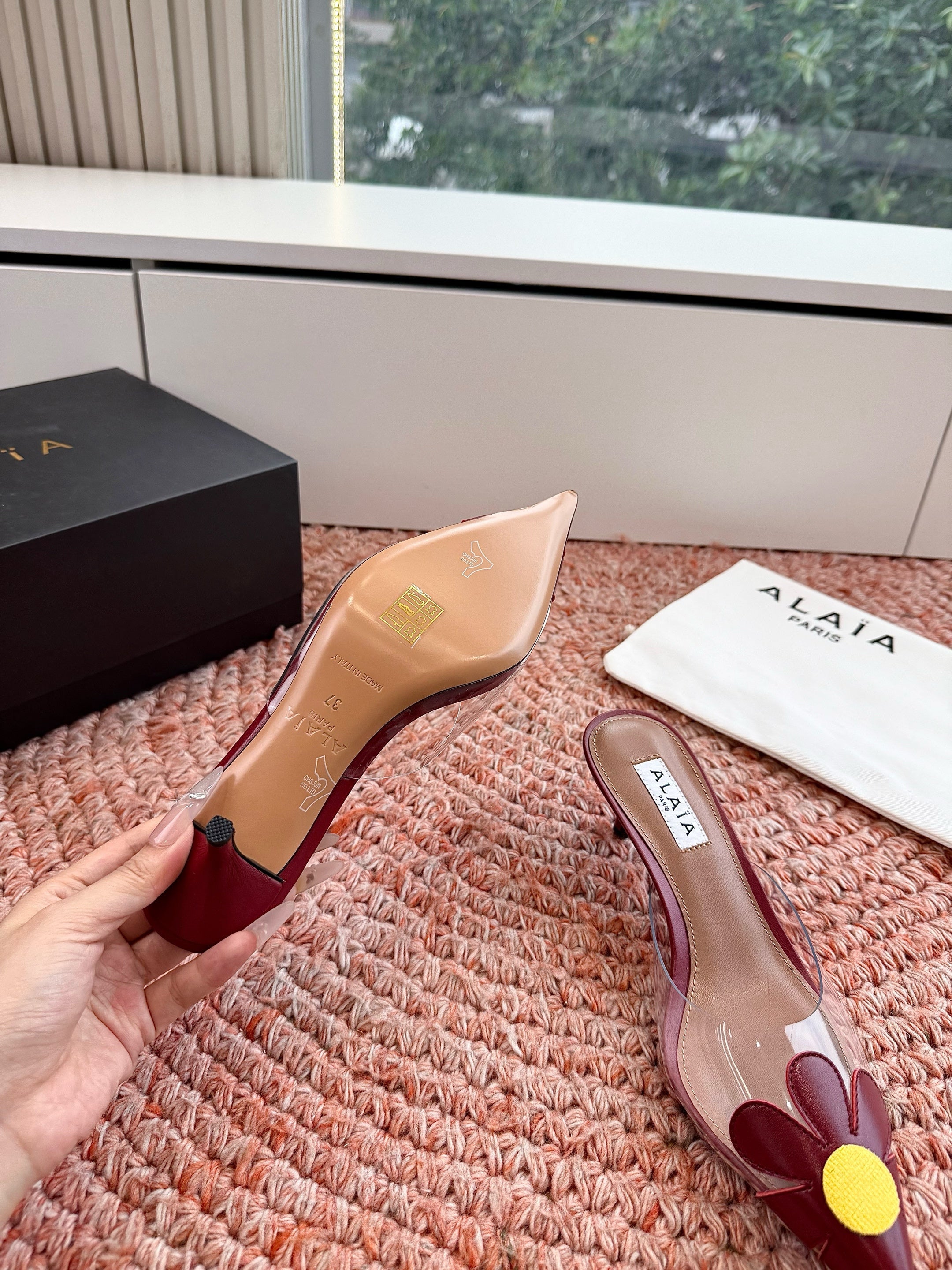 ALAIA 26S POINTED-TOE MULE HEELS IN DARK RED LAMBSKIN AND TRANSPARENT PVC