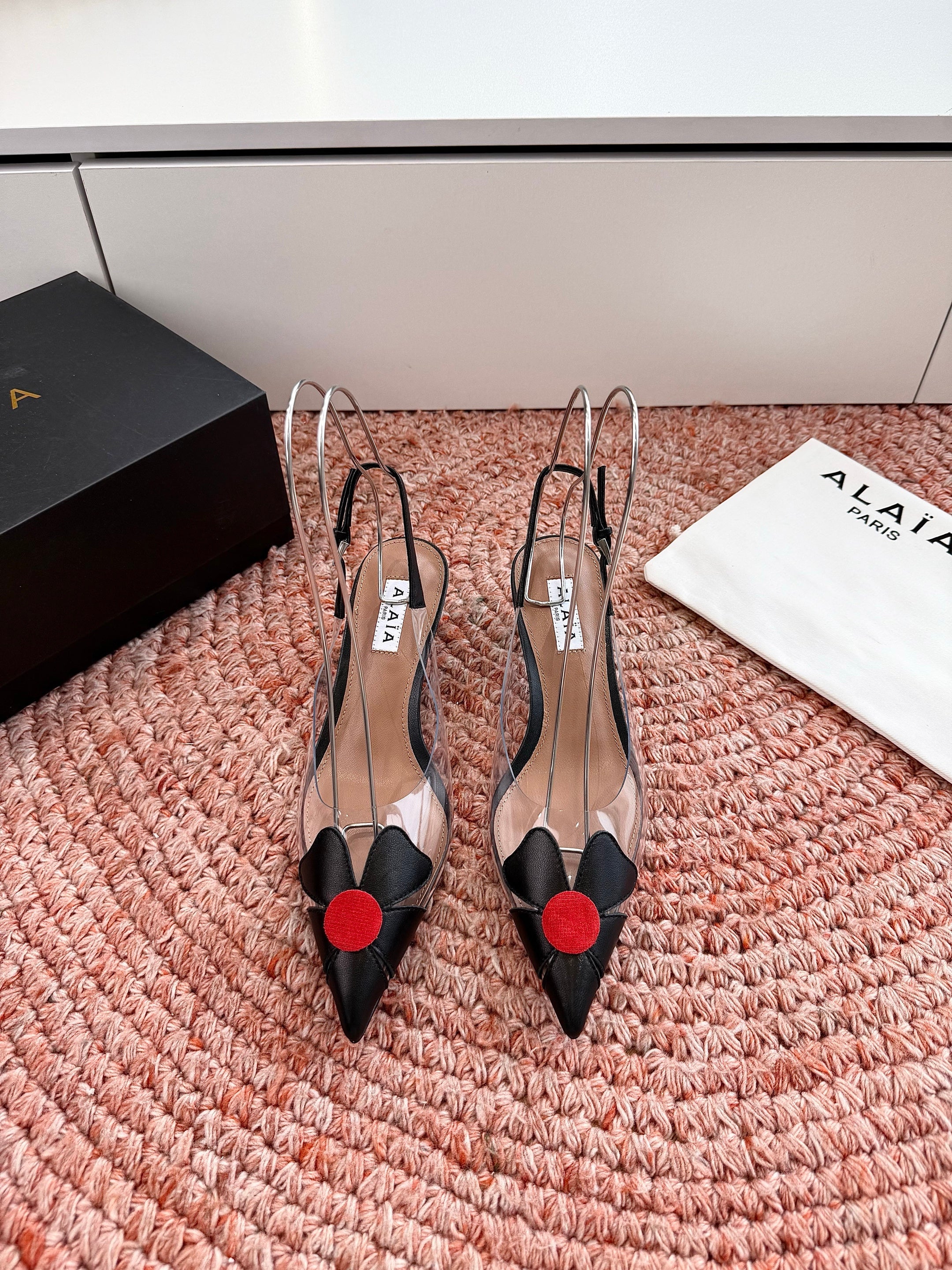 ALAIA 26S SLINGBACK HEELS IN BLACK LAMBSKIN AND TRANSPARENT PVC