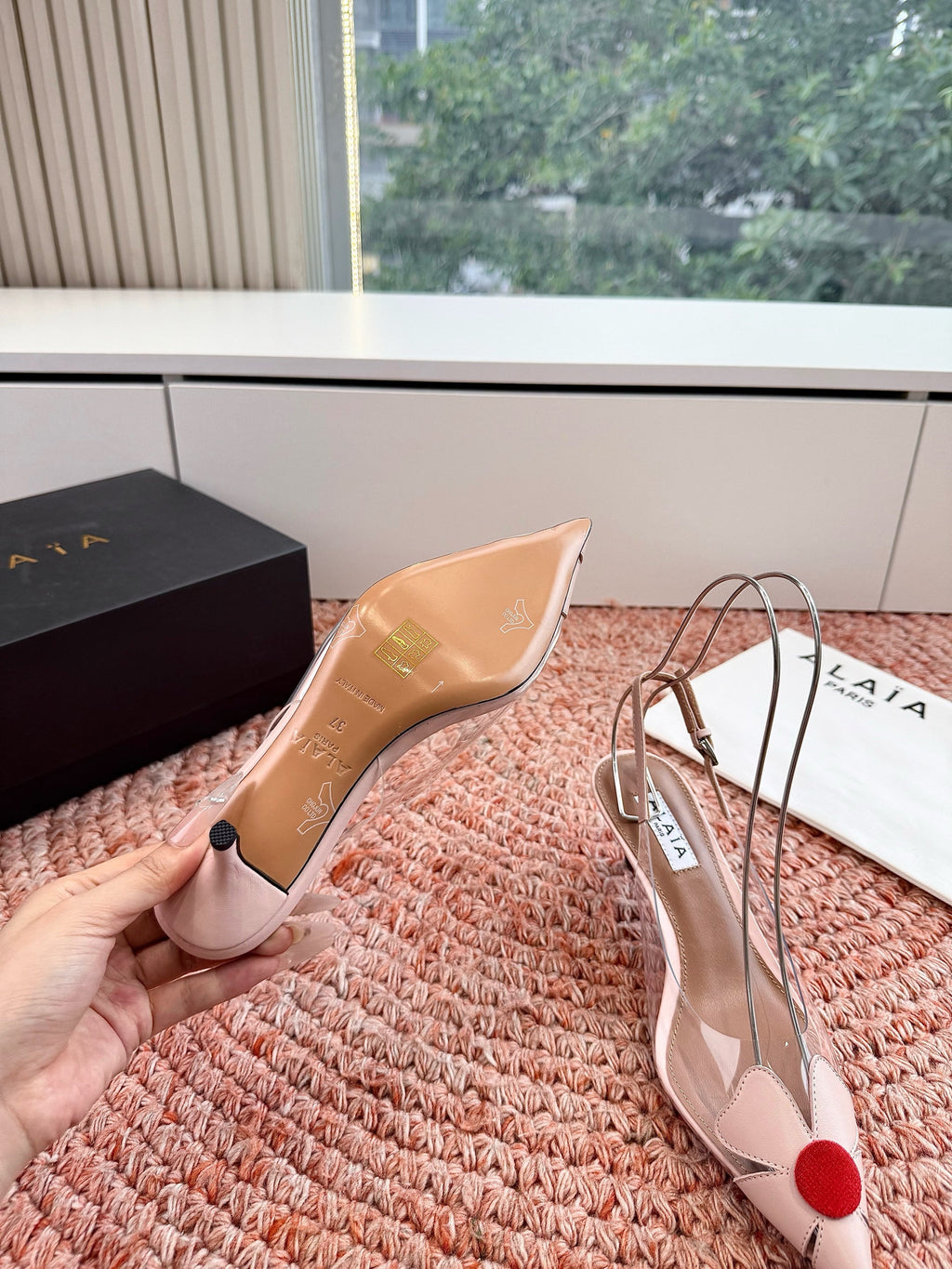 ALAIA 26S SLINGBACK HEELS IN NUDE PINK LAMBSKIN AND TRANSPARENT PVC