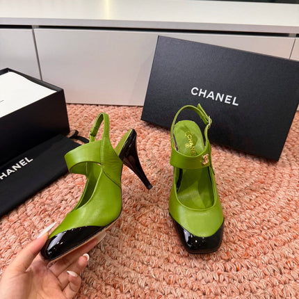 CHANEL 26S SQUARE TOE HIGH HEELS SLINGBACKS IN GREEN LAMBSKIN WITH BLACK TOE