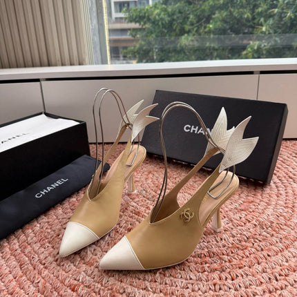 CHANEL 26S POINTED TOE HIGH HEEL SLINGBACKS IN BEIGE AND WHITE LAMBSKIN WITH FLORAL APPLIQUE