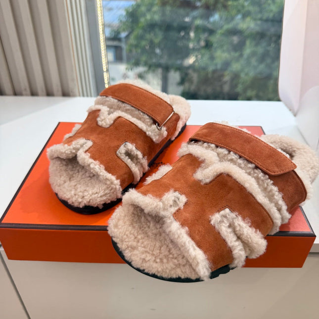 HM 26S SANDAL IN BEIGE WOOL AND COGNAC BROWN SUEDE