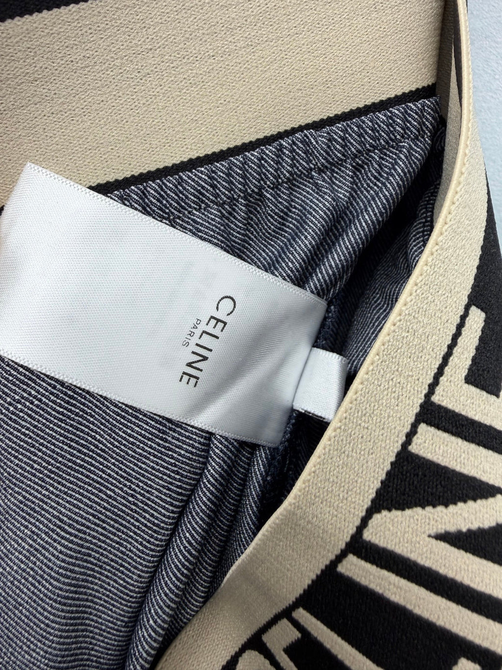 CELINE 26S WIDE LEG JEANS 182