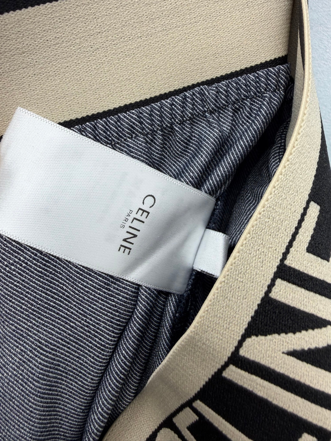 CELINE 26S WIDE LEG JEANS 182
