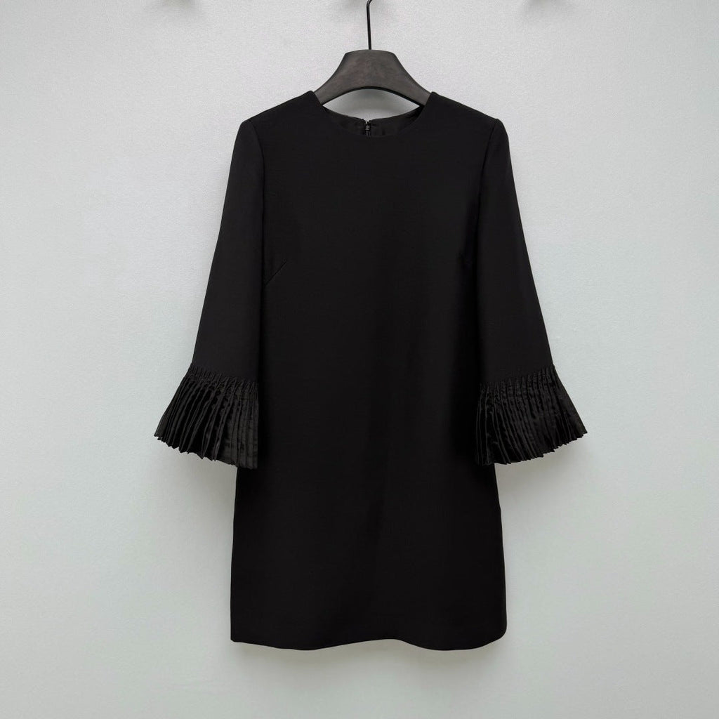 VALENTINO 26S PLEATED SLEEVE DRESS 134