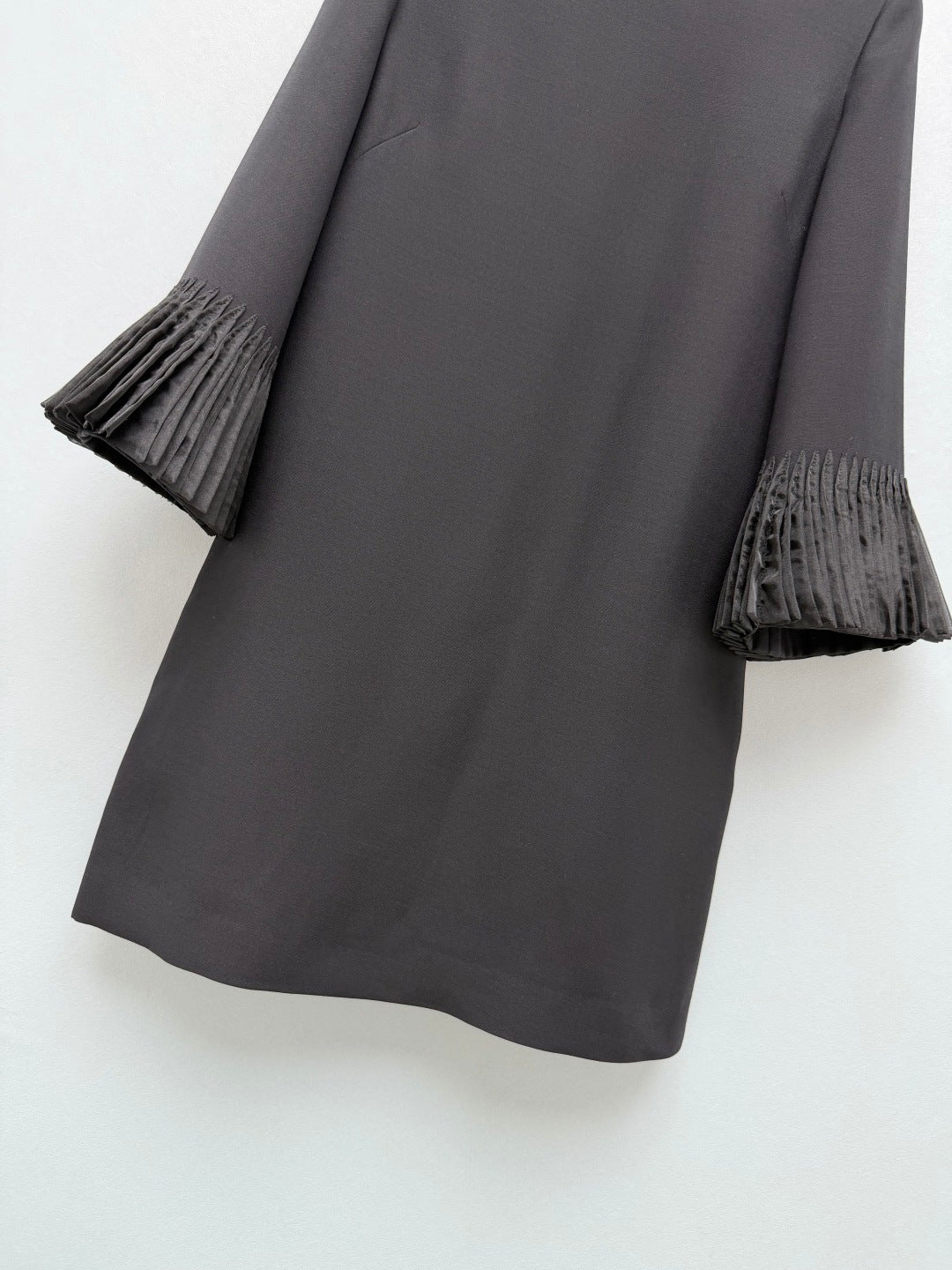 VALENTINO 26S PLEATED SLEEVE DRESS 134