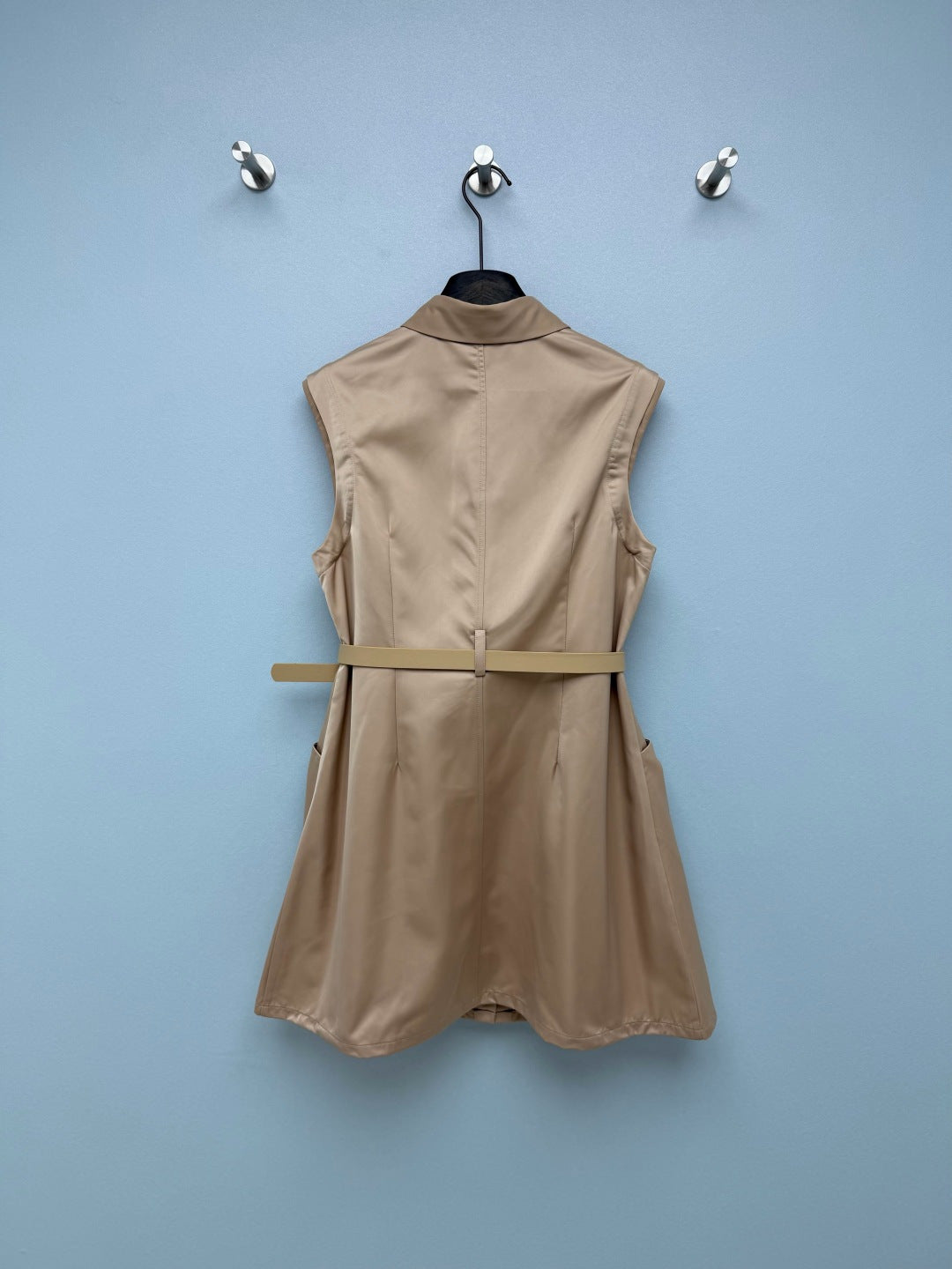 PRADA 26S SLEEVELESS COLLARED DRESS STYLE 868